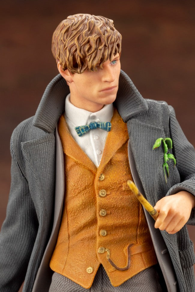 Kotobukiya Fantastic Beasts Newt Scamander