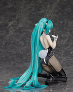 [Pre-Order] GSC Hatsune Miku Bunny Version Art by SanMuYYB 1/4 Scale (re-run)