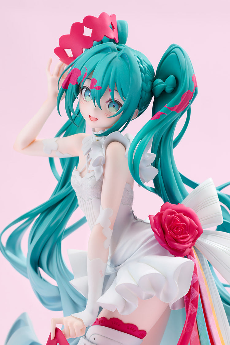 [Pre-Order] GSC Hatsune Miku GT Project G.S. Collection Racing Miku 15th Rhapsody 2010-2025 1/7 Scale Secondary image
