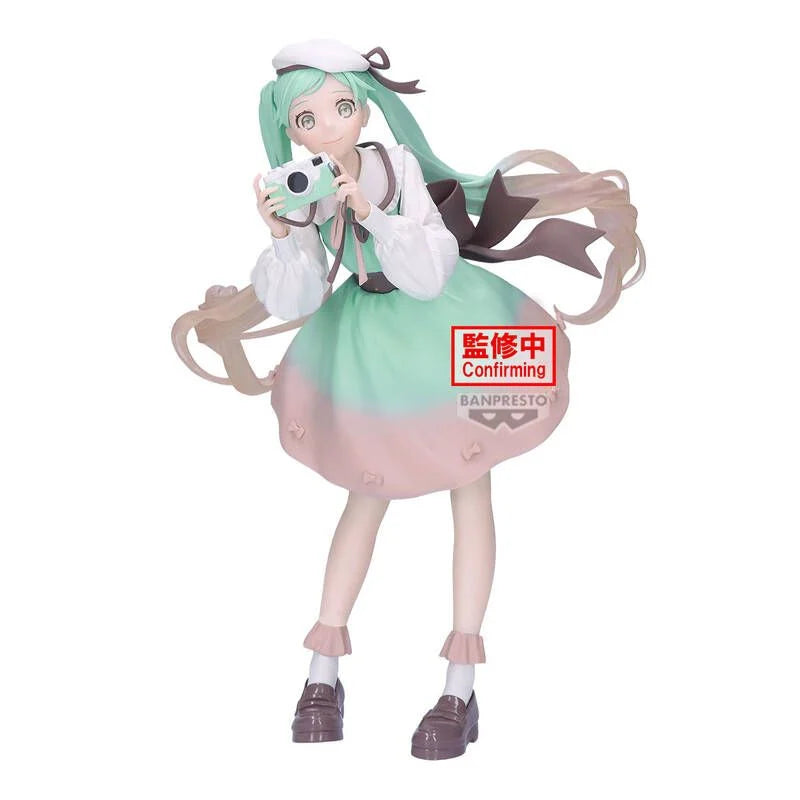 Banpresto HATSUNE MIKU HOLIDAY MEMORIES-CAMERA- Main image