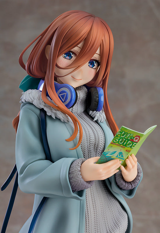 The Quintessential Quintuplets Miku Nakano Date Style Version Main image