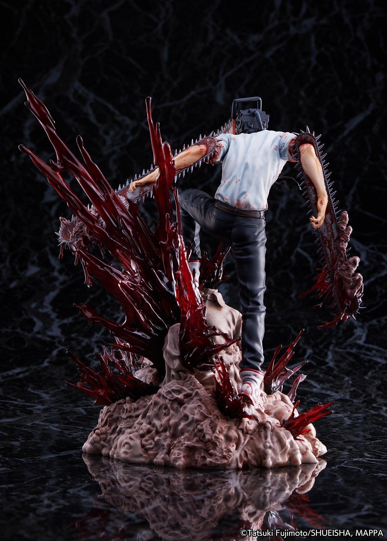 Shibuya Scramble Figure Chainsaw Man 1/7 Scale