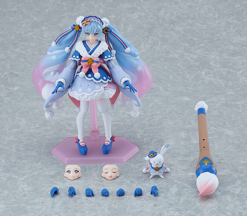 Figma Snow Miku Serene Winter Version